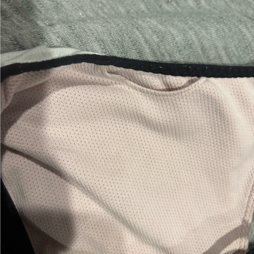 Athleta Marble Print Sports Bra Crisscross Back Pink Mesh Support Size‎ S